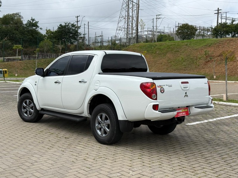 L200 TRITON 3.2 HPE 4X4 CD 16V TURBO INTERCOOLER DIESEL 4P AUTOMÁTICO - 2015 - CAXIAS DO SUL