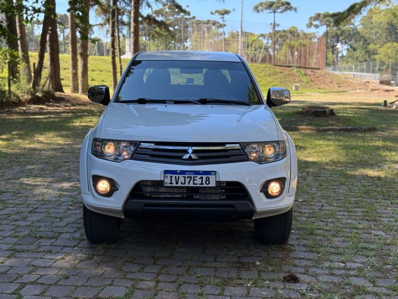 L200 3.2 HPE 4X4 CD 16V TURBO INTERCOOLER DIESEL 4P AUTOMÁTICO - 2015 - CAXIAS DO SUL