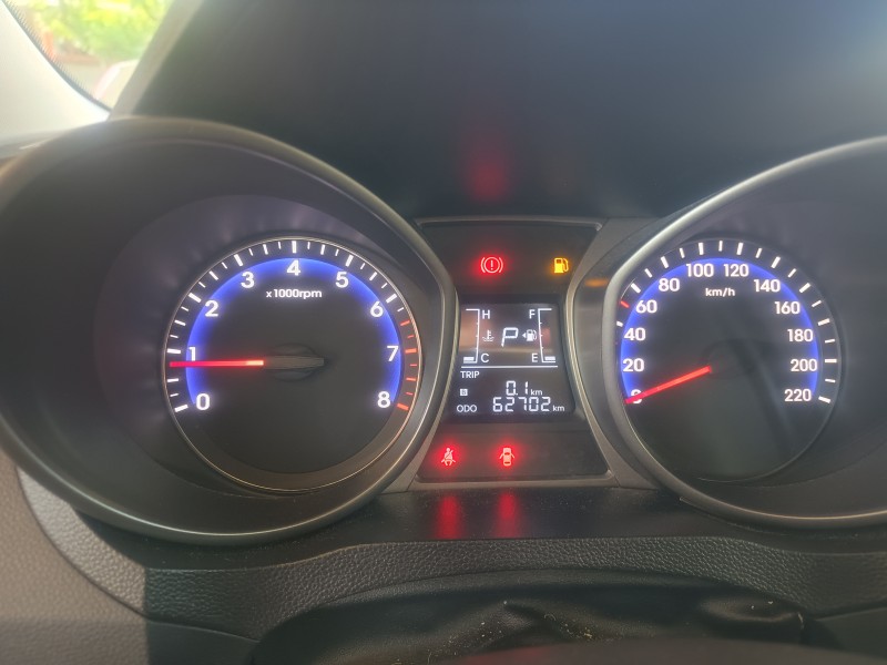 HB20S 1.6 PREMIUM 16V FLEX 4P AUTOMÁTICO - 2015 - CAXIAS DO SUL