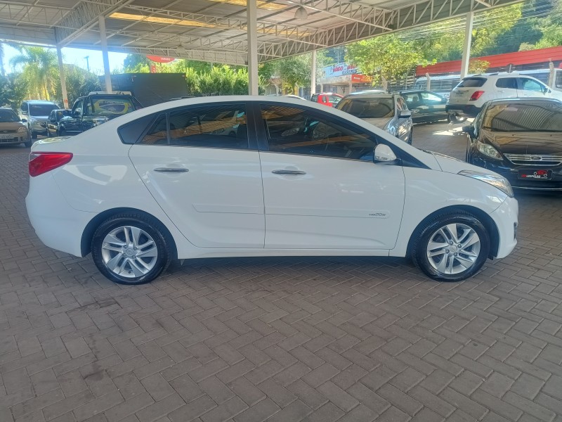 HB20S 1.6 PREMIUM 16V FLEX 4P AUTOMÁTICO - 2015 - CAXIAS DO SUL