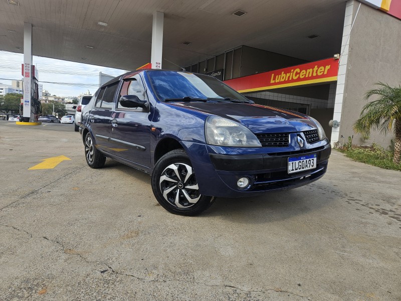 CLIO 1.0 EXPRESSION SEDAN 16V GASOLINA 4P MANUAL - 2003 - CAXIAS DO SUL