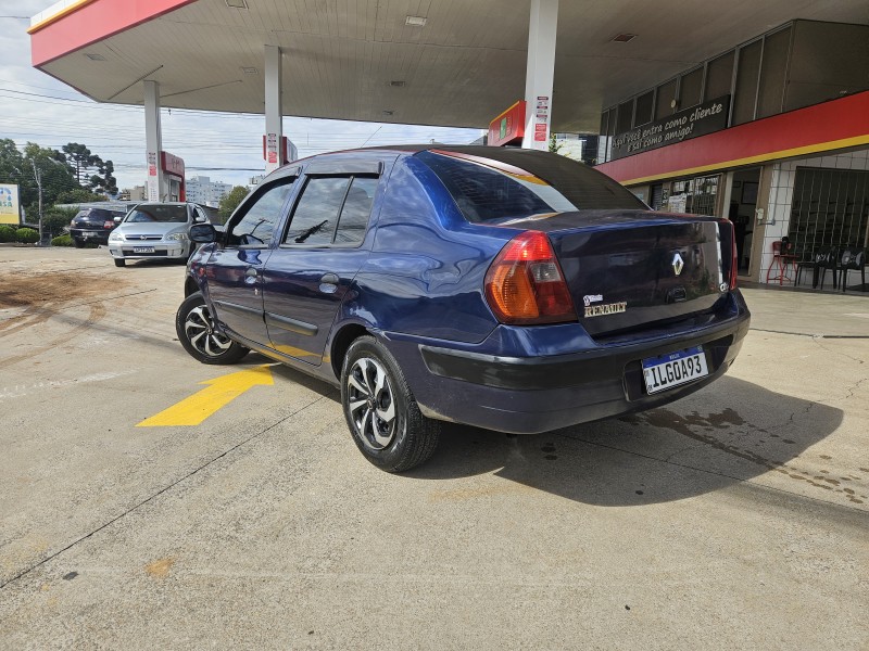 CLIO 1.0 EXPRESSION SEDAN 16V GASOLINA 4P MANUAL - 2003 - CAXIAS DO SUL