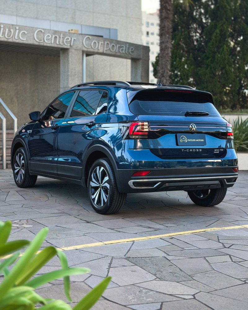 T-CROSS 1.0 COMFORTLINE TSI FLEX 4P AUTOMÁTICO - 2024 - NOVO HAMBURGO