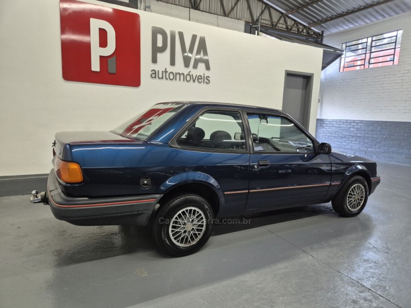 VERONA 1.8 LX 8V ÁLCOOL 2P MANUAL - 1992 - GARIBALDI