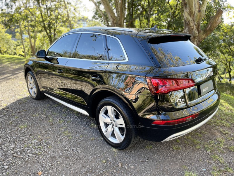 Q5 2.0 TFSI AMBIENTE 16V GASOLINA 4P AUTOMÁTICO - 2019 - BENTO GONçALVES