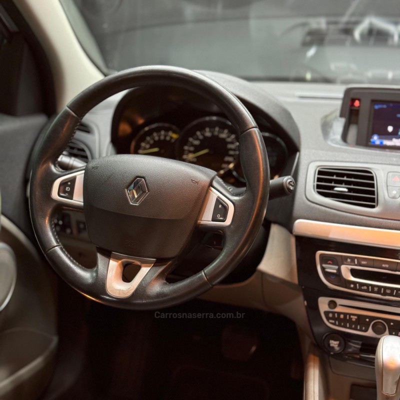 FLUENCE 2.0 PRIVILÉGE 16V FLEX 4P AUTOMÁTICO - 2013 - ESTâNCIA VELHA