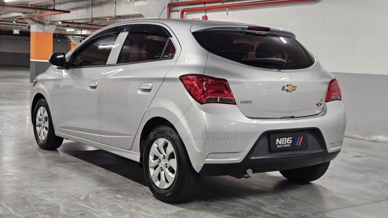 ONIX 1.0 MPFI LT 8V FLEX 4P MANUAL - 2019 - PORTO ALEGRE