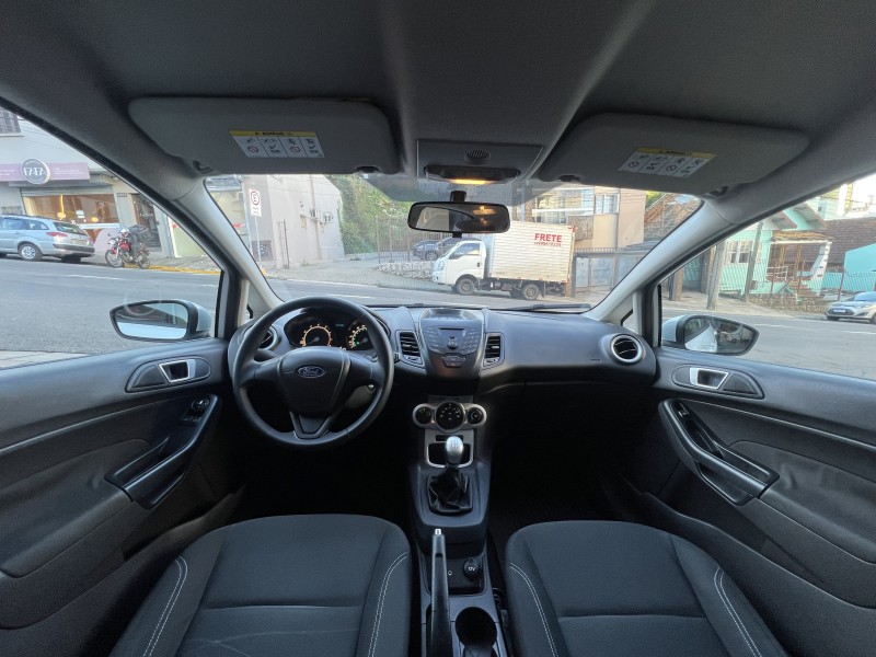 FIESTA 1.5 SE HATCH 16V FLEX 4P MANUAL - 2014 - CAXIAS DO SUL