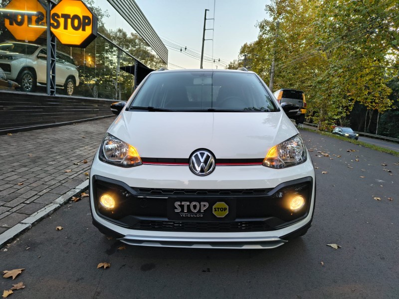 UP 1.0 TSI XTREME UP 12V FLEX 4P MANUAL - 2021 - DOIS IRMãOS