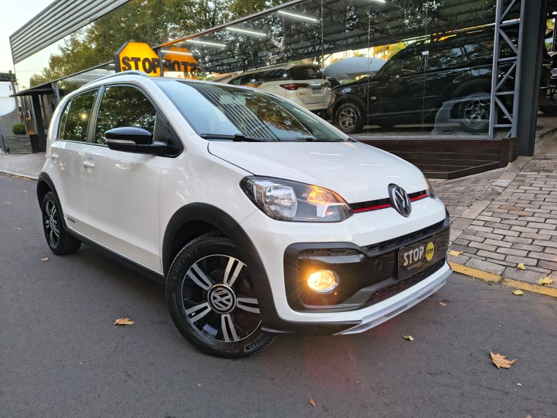 UP 1.0 TSI XTREME UP 12V FLEX 4P MANUAL - 2021 - DOIS IRMãOS