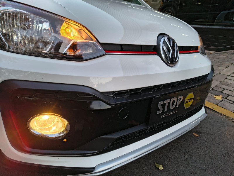 UP 1.0 TSI XTREME UP 12V FLEX 4P MANUAL - 2021 - DOIS IRMãOS