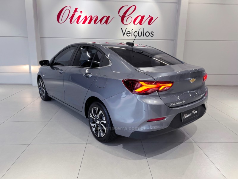 ONIX 1.0	PREMIER PLUS 12V TURBO FLEX 4P AUTOMÁTICO - 2023 - FLORES DA CUNHA
