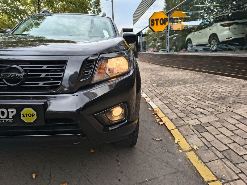 FRONTIER 2.3 ATTACK 4X4 CD BI-TURBO DIESEL 4P AUTOMÁTICO - 2021 - DOIS IRMãOS