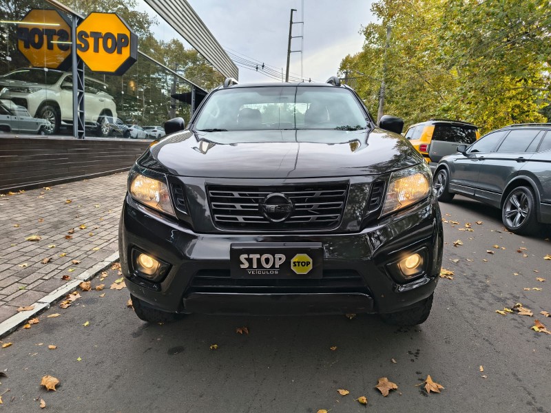 FRONTIER 2.3 ATTACK 4X4 CD BI-TURBO DIESEL 4P AUTOMÁTICO - 2021 - DOIS IRMãOS