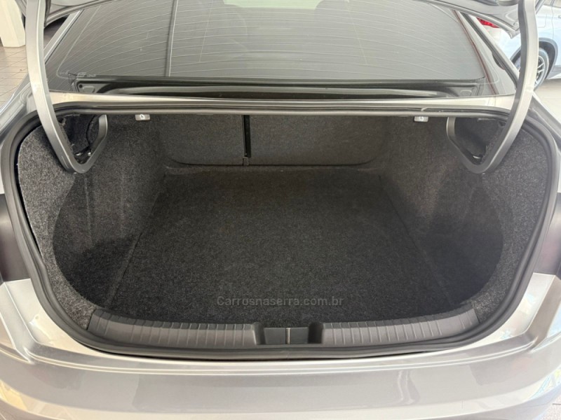 JETTA 1.4 R-LINE 250 16V TSI FLEX 4P AUTOMÁTICO - 2019 - NOVO HAMBURGO