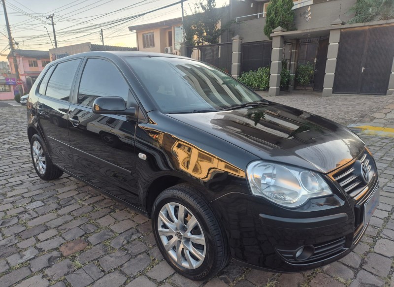 POLO 1.6 MI 8V FLEX 4P MANUAL - 2009 - CAXIAS DO SUL
