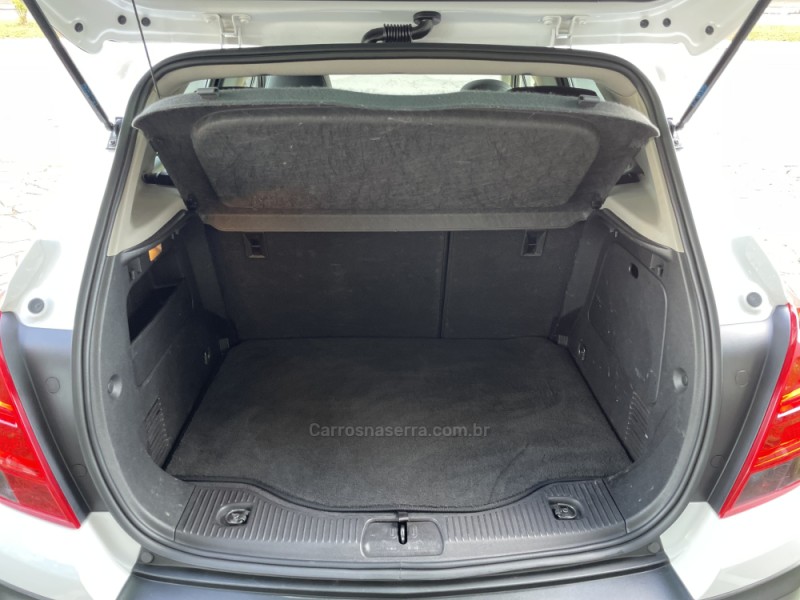 TRACKER 1.8 MPFI LTZ 4X2 16V FLEX 4P AUTOMÁTICO - 2014 - GUAPORé