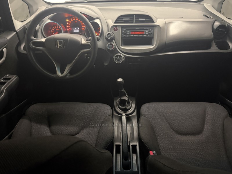 FIT 1.4 LX 8V GASOLINA 4P MANUAL - 2010 - CAXIAS DO SUL