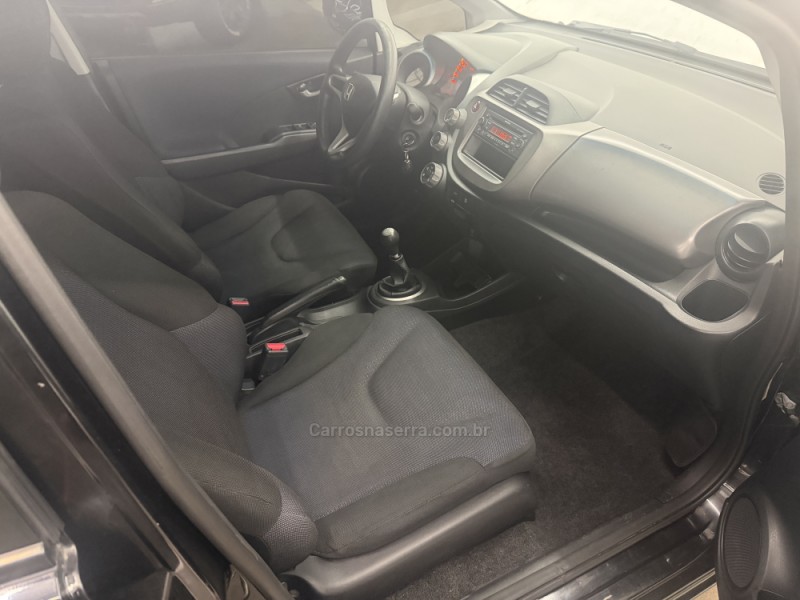FIT 1.4 LX 8V GASOLINA 4P MANUAL - 2010 - CAXIAS DO SUL