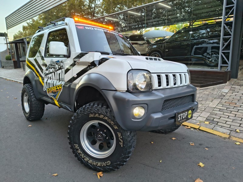 JIMNY 1.3 4ALL 4X4 16V GASOLINA 2P MANUAL - 2015 - DOIS IRMãOS