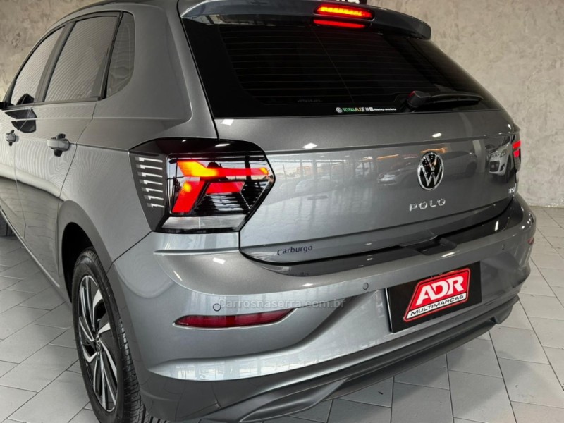 POLO 1.0 170 TSI 12V HIGHLINE FLEX 4P AUTOMÁTICO - 2024 - CAXIAS DO SUL