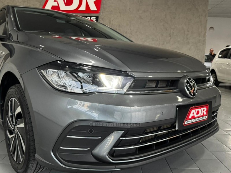 POLO 1.0 170 TSI 12V HIGHLINE FLEX 4P AUTOMÁTICO - 2024 - CAXIAS DO SUL