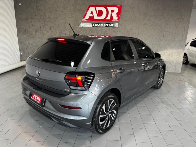 POLO 1.0 170 TSI 12V HIGHLINE FLEX 4P AUTOMÁTICO - 2024 - CAXIAS DO SUL