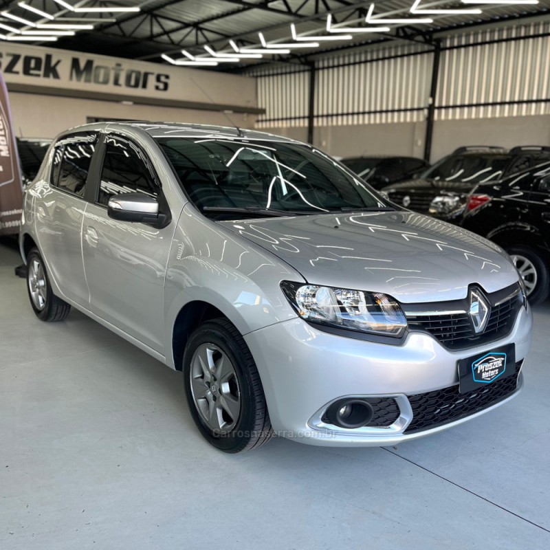 SANDERO 1.0 EXPRESSION 12V FLEX 4P MANUAL - 2018 - CANOAS
