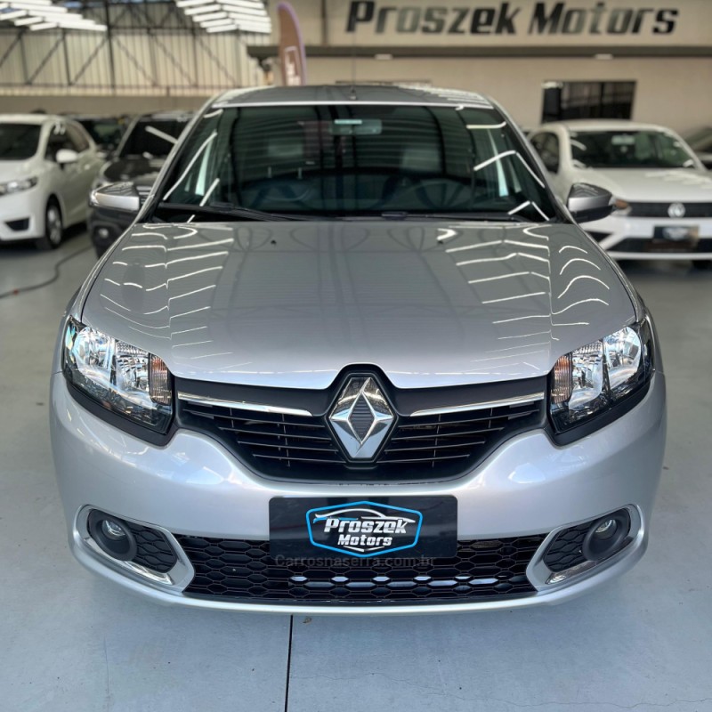 SANDERO 1.0 EXPRESSION 12V FLEX 4P MANUAL - 2018 - CANOAS