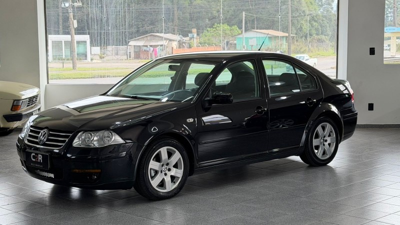 BORA 2.0 MI 8V FLEX 4P AUTOMÁTICO - 2009 - CAXIAS DO SUL