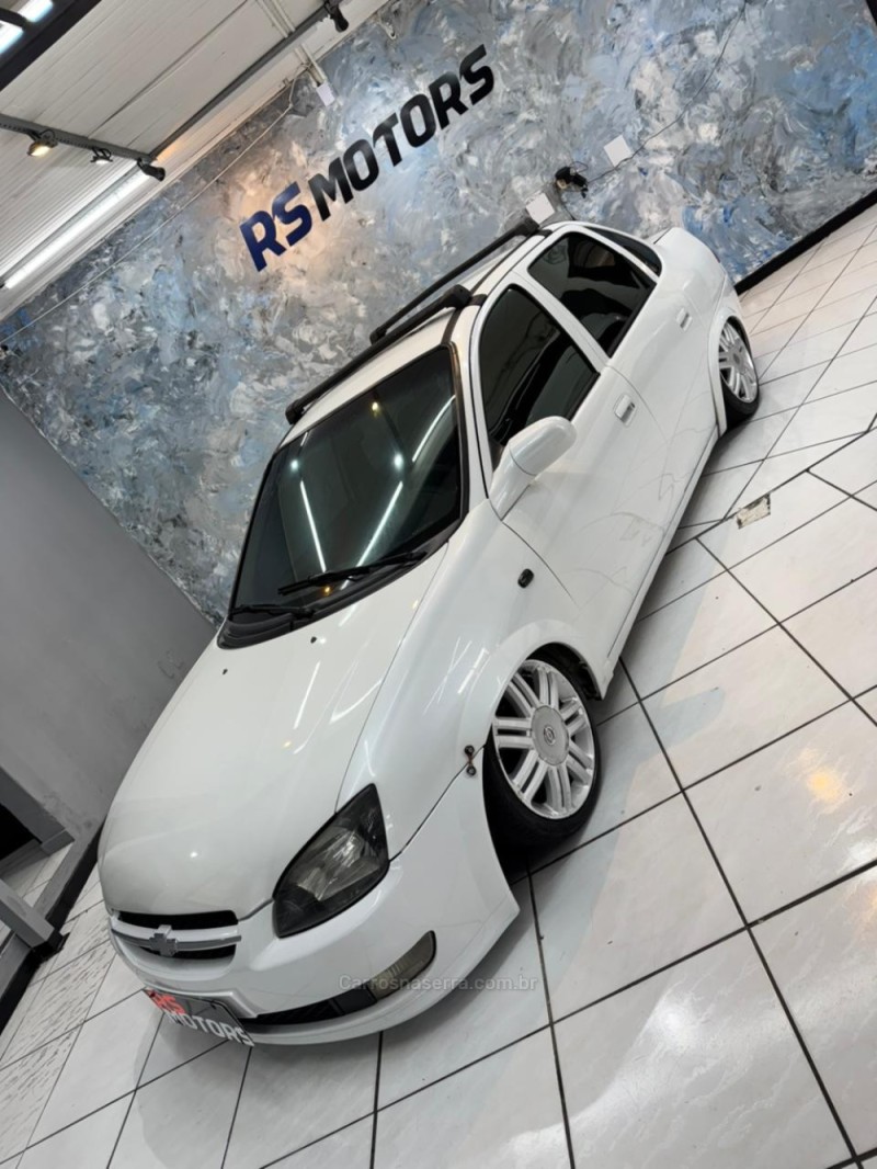 CLASSIC 1.0 MPFI VHCE 8V FLEX 4P MANUAL - 2013 - CAXIAS DO SUL