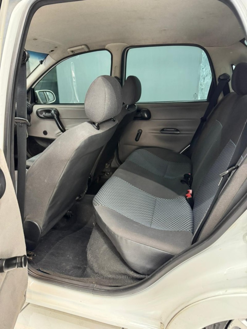 CLASSIC 1.0 MPFI VHCE 8V FLEX 4P MANUAL - 2013 - CAXIAS DO SUL