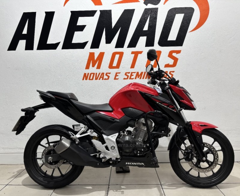 CB 300F TWISTER CBS