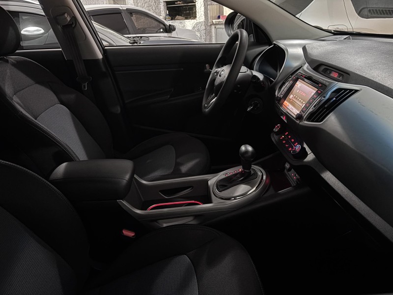 SPORTAGE 2.0 LX 4X2 16V FLEX 4P AUTOMÁTICO - 2016 - FARROUPILHA