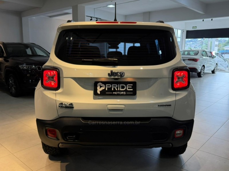 RENEGADE 2.0 16V MOAB 4X4 TURBO DIESEL 4P AUTOMÁTICA - 2021 - CAXIAS DO SUL
