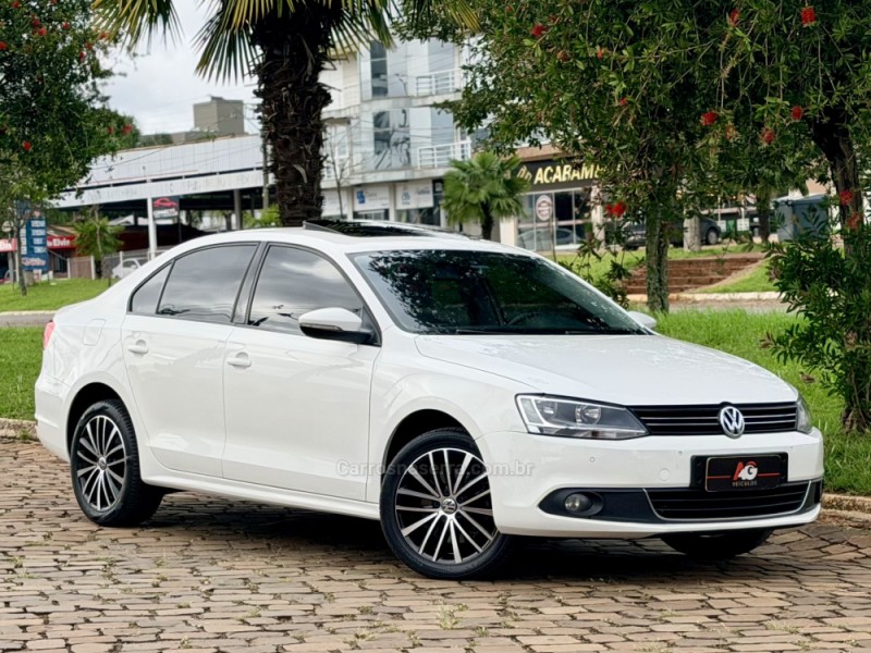 JETTA 2.0 TSI HIGHLINE 200CV GASOLINA 4P TIPTRONIC - 2012 - CASCA