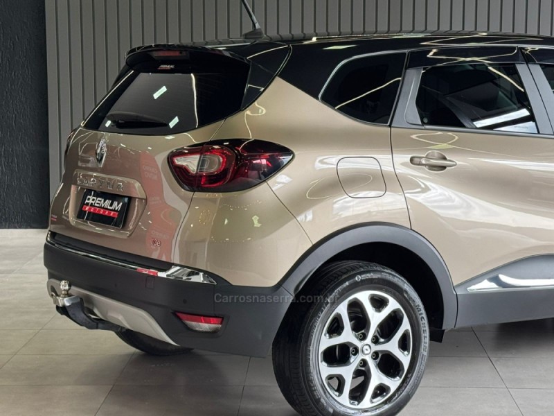 CAPTUR 1.3 INTENSE TURBO 16V FLEX 5P AUTOMÁTICO - 2023 - DOIS IRMãOS