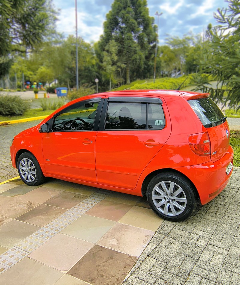 FOX 1.0 MI TREND 8V FLEX 4P MANUAL - 2013 - FARROUPILHA