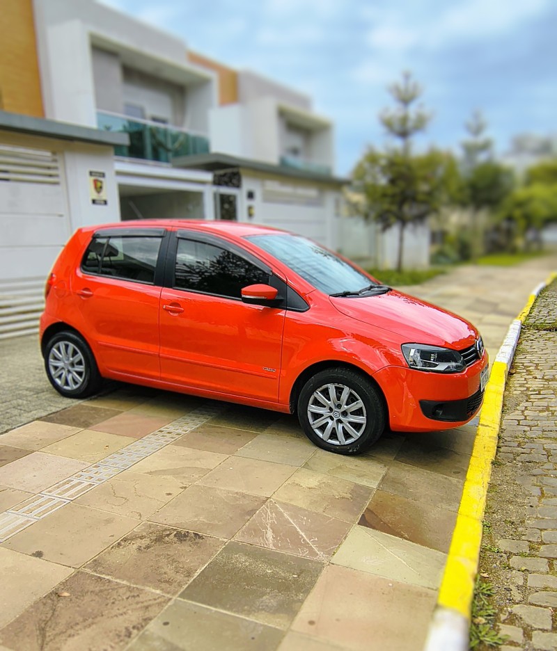 FOX 1.0 MI TREND 8V FLEX 4P MANUAL - 2013 - FARROUPILHA
