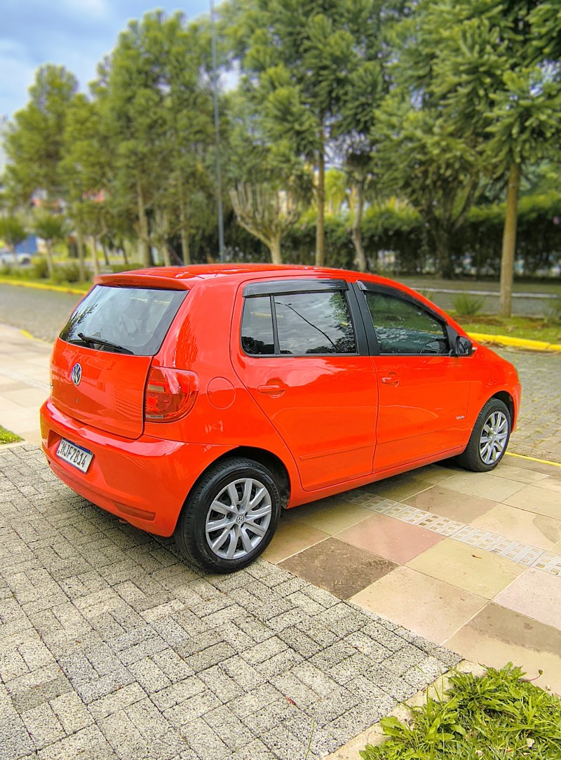 FOX 1.0 MI TREND 8V FLEX 4P MANUAL - 2013 - FARROUPILHA