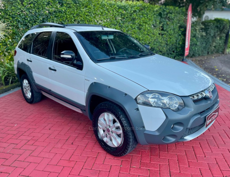 PALIO 1.8 MPI ADVENTURE LOCKER WEEKEND 16V FLEX 4P AUTOMATIZADO - 2014 - ROLANTE