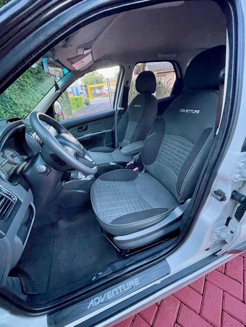PALIO 1.8 MPI ADVENTURE LOCKER WEEKEND 16V FLEX 4P AUTOMATIZADO - 2014 - ROLANTE