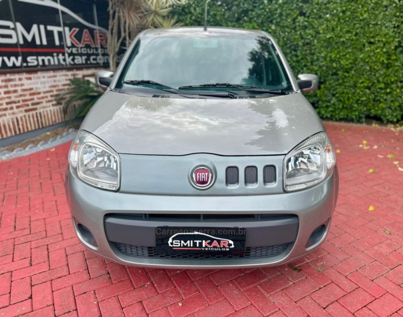 UNO 1.0 EVO VIVACE 8V FLEX 4P MANUAL - 2015 - ROLANTE