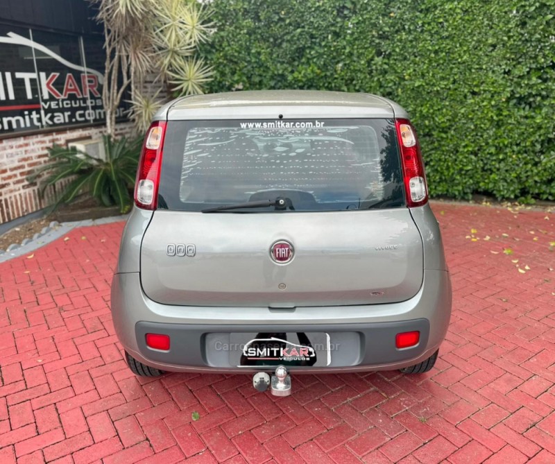 UNO 1.0 EVO VIVACE 8V FLEX 4P MANUAL - 2015 - ROLANTE