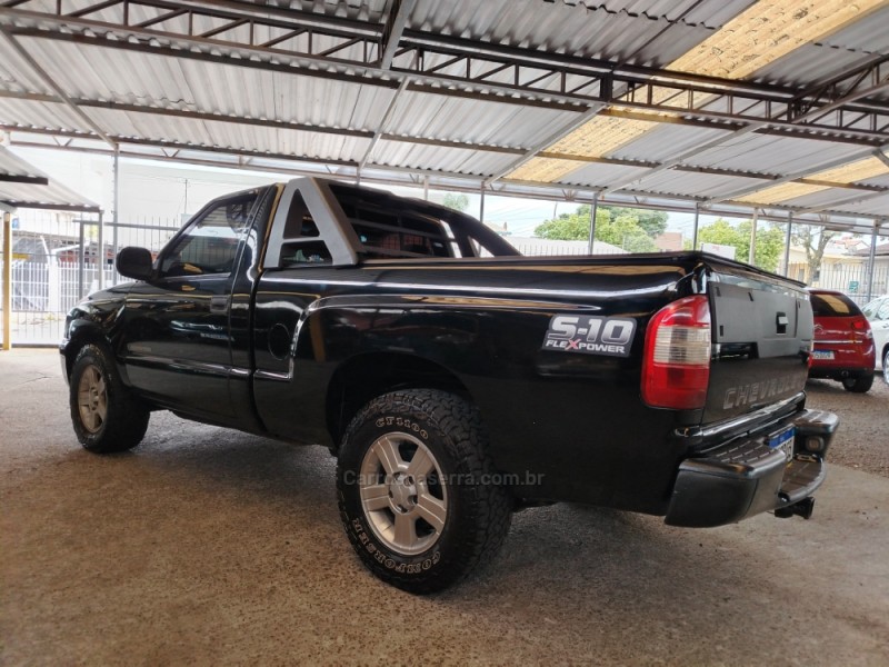 S10 2.4 MPFI ADVANTAGE 4X2 CS 8V FLEX 2P MANUAL - 2009 - CAXIAS DO SUL