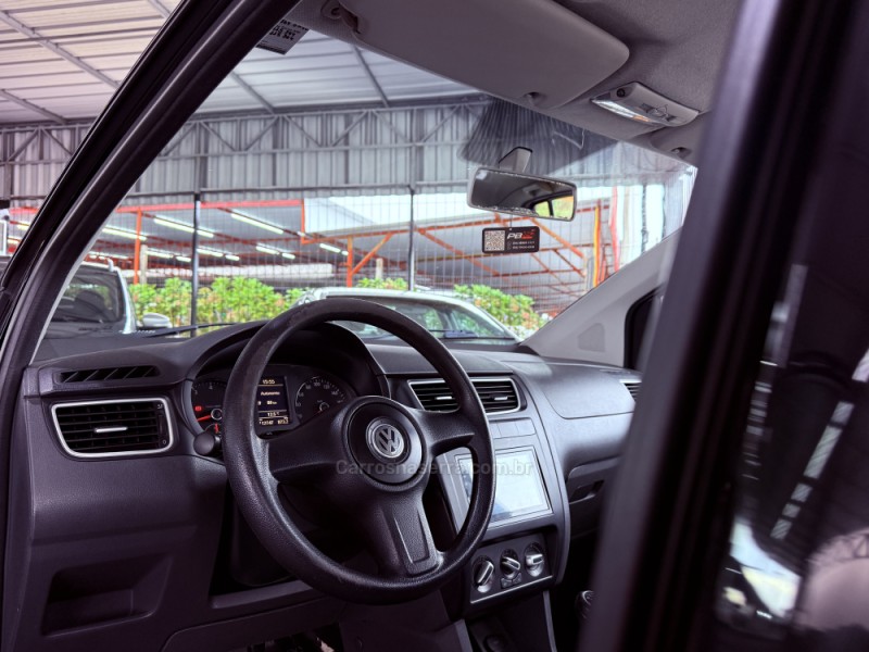 FOX 1.0 MI 8V FLEX 4P MANUAL - 2011 - CAXIAS DO SUL