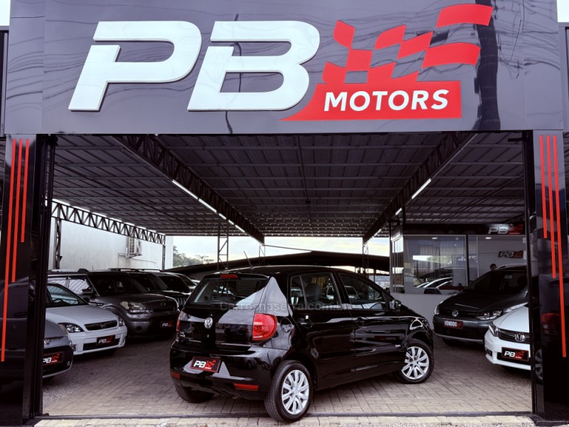 FOX 1.0 MI 8V FLEX 4P MANUAL - 2011 - CAXIAS DO SUL