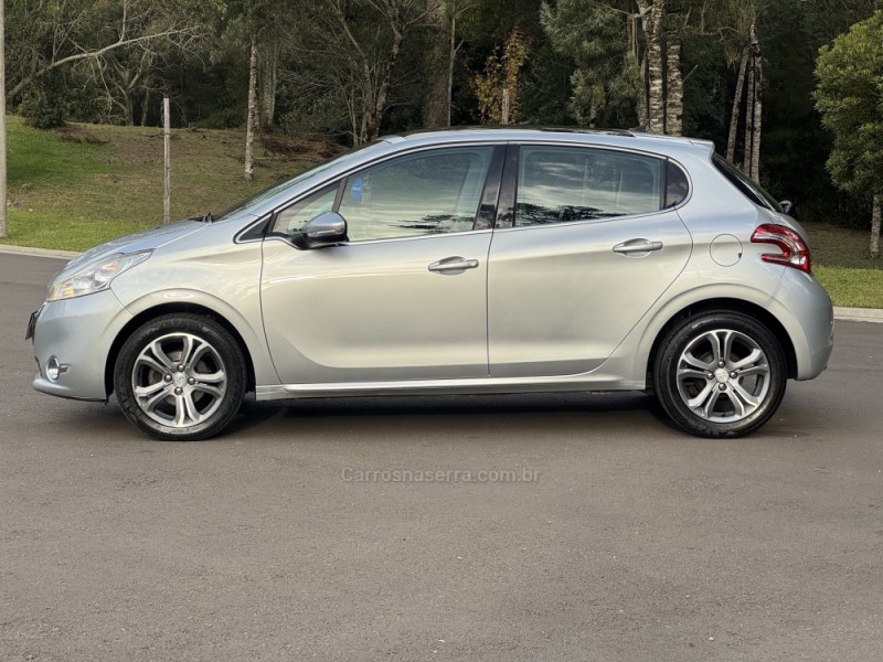 208 1.6 GRIFFE 16V FLEX 4P AUTOMÁTICO - 2014 - GRAMADO
