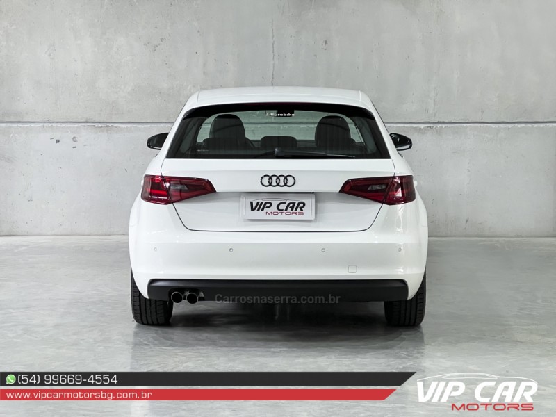 A3 1.4 TFSI SPORTBACK 16V GASOLINA 4P S-TRONIC - 2016 - FARROUPILHA