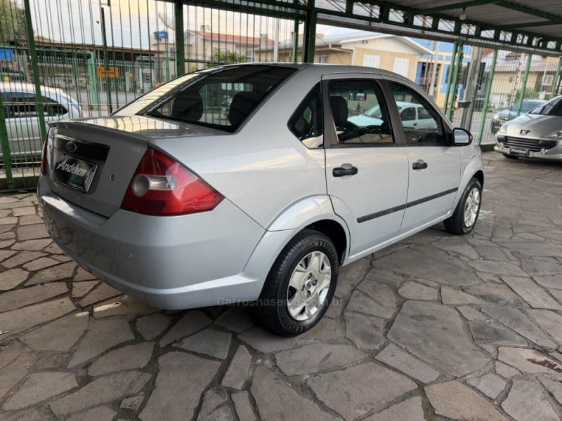FIESTA 1.0 MPI CLASS 8V FLEX 4P MANUAL - 2009 - CAXIAS DO SUL